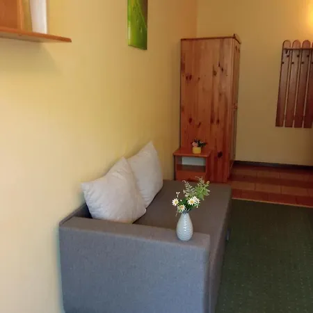 Avanti - Zielony Zakatek Apartamenty I Pokoje Z Lazienkami Kuchnia Parking Krynica Zdroj Exterior photo