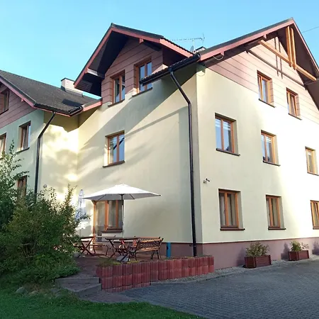 Avanti - Zielony Zakatek Apartamenty I Pokoje Z Lazienkami Kuchnia Parking Krynica Zdroj Exterior photo