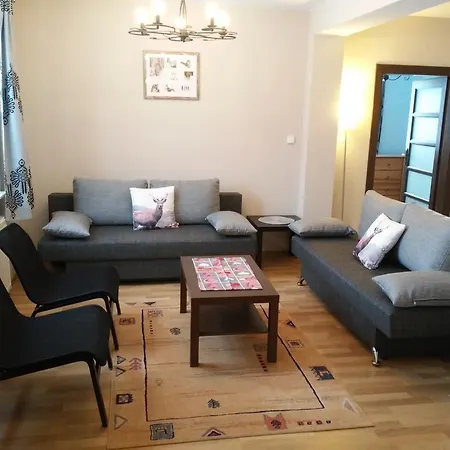 Avanti - Zielony Zakatek Apartamenty I Pokoje Z Lazienkami Kuchnia Parking Krynica Zdroj Exterior photo