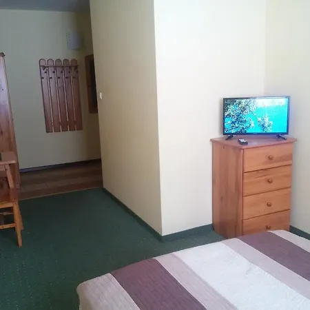 Avanti - Zielony Zakatek Apartamenty I Pokoje Z Lazienkami Kuchnia Parking Krynica Zdroj Exterior photo