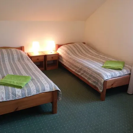 Avanti - Zielony Zakatek Apartamenty I Pokoje Z Lazienkami Kuchnia Parking Krynica Zdroj Exterior photo