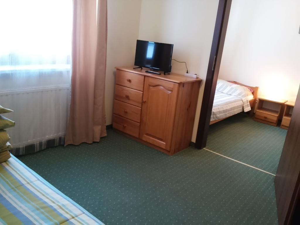 Apartment Avanti - Zakatek I Z Lazienkami Kuchnia Parking